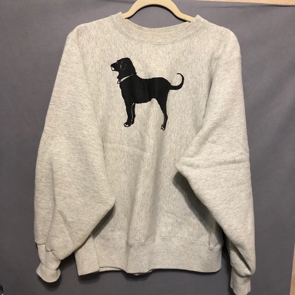 black dog sweatshirt